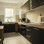 Lzr 브라쇼브