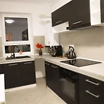 Lzr Apartman