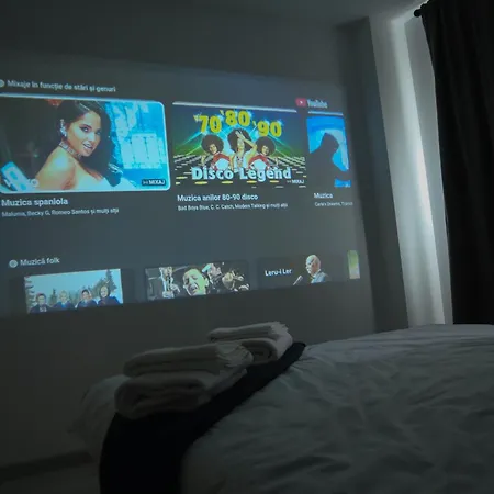 Lzr - 45 Apartment