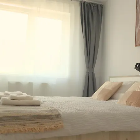 Apartman Lzr Brassó